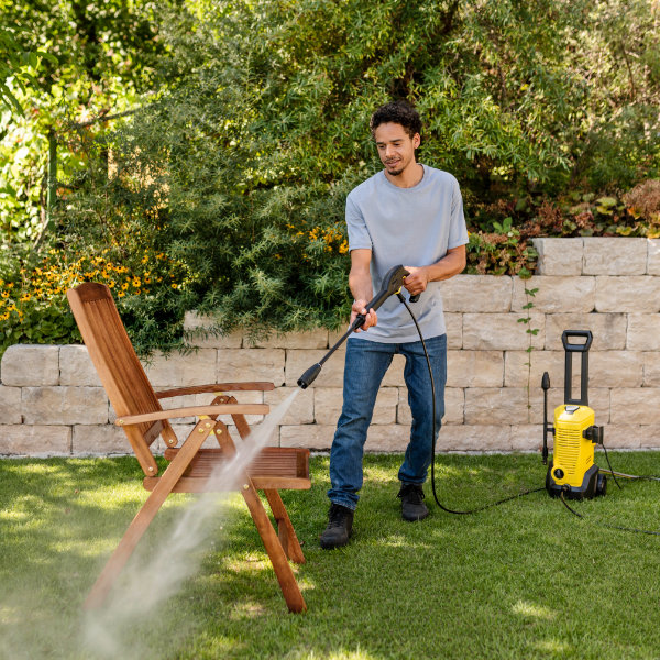 Karcher K 3 Home Pressure Washer | 1.676-355.0